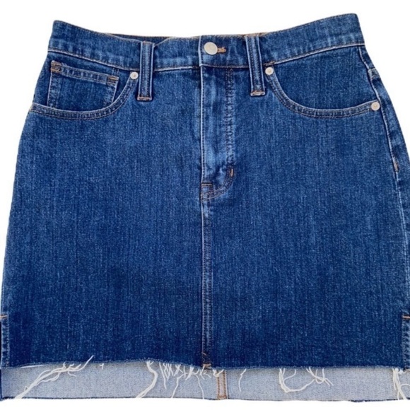 𝅺like new Madewell denim skirt - Picture 4 of 11
